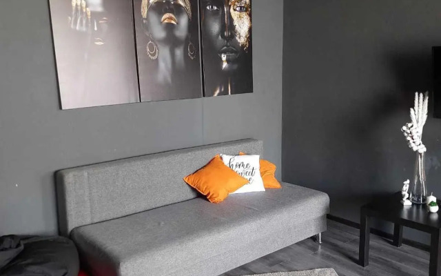 Апартаменты на Зорге 6