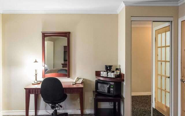 Quality Inn Mont-Laurier