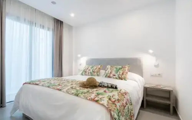 VV LOYANT CANTERAS "by henrypole home"