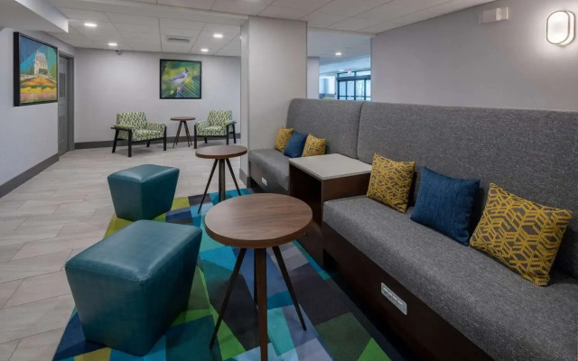 Hampton Inn Asheville-Tunnel Rd.