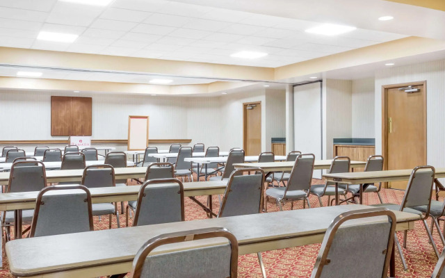 Ramada by Wyndham Macon