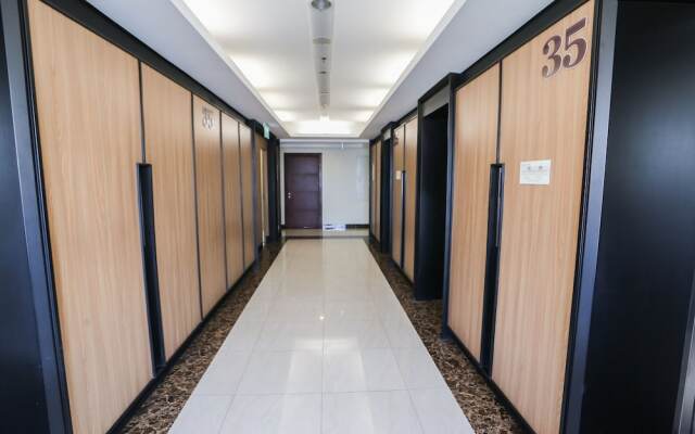 OYO 93447 City Rooms Apartment