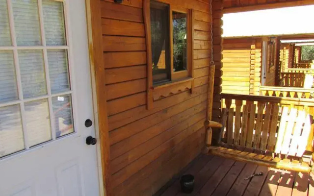 Katie's Cozy Cabins