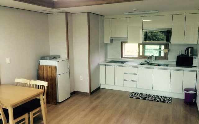 Jeju DK House Pension