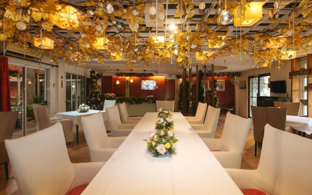 Anisabel Suites