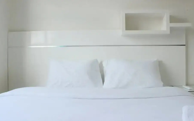 Modest 1BR Apartment at Parahyangan Residence