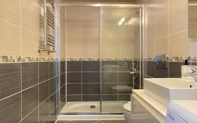 Chic Residence Flat With Central Location In Sisli