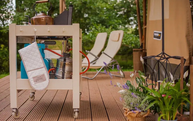 Byford Glamping