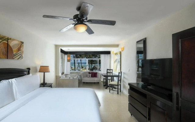 Hidden Beach Resort Au Naturel Adults Only, Catamarán, Cenote & More Inclusive