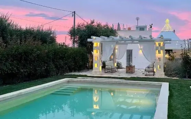 Trullo San Vincenzo con Piscina