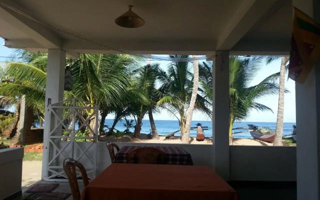 Sun Sea Family House