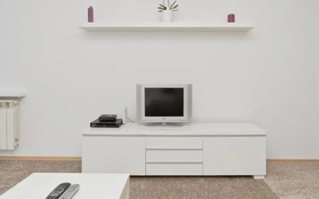 Dream in Warsaw - Al. Jana Pawła II 26