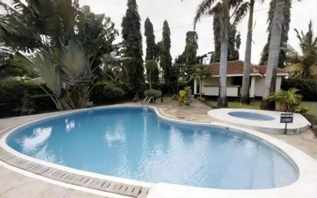 Stay.Plus Links Road Villa Nyali
