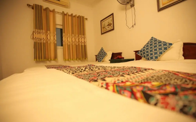 Next 68 Hostel
