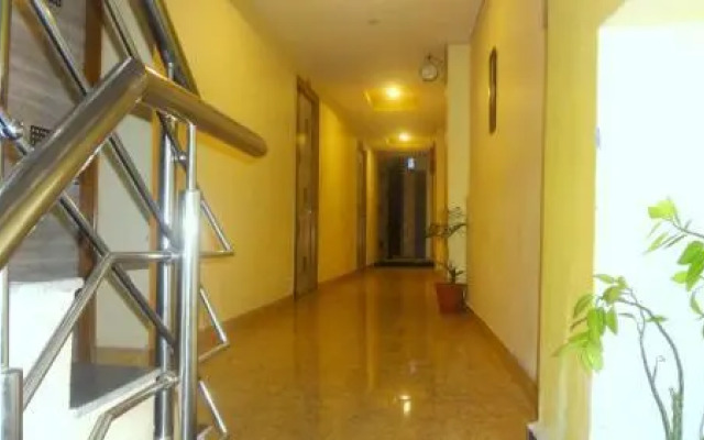 Hotel Rattans Regency