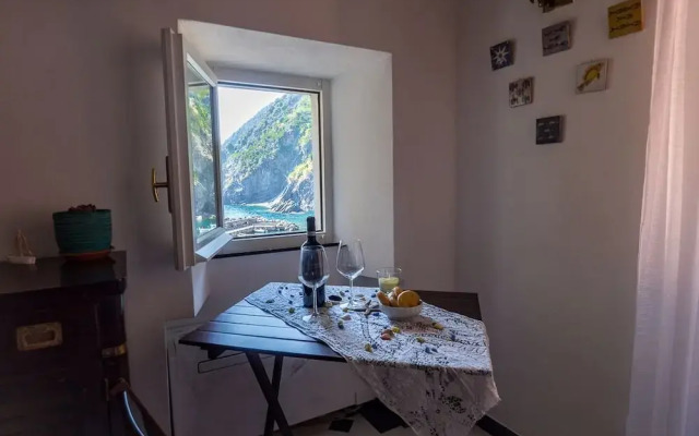 Arbanella Sea View Apartment