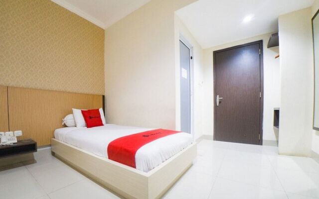 RedDoorz @ Boulevard Panakkukang Mas