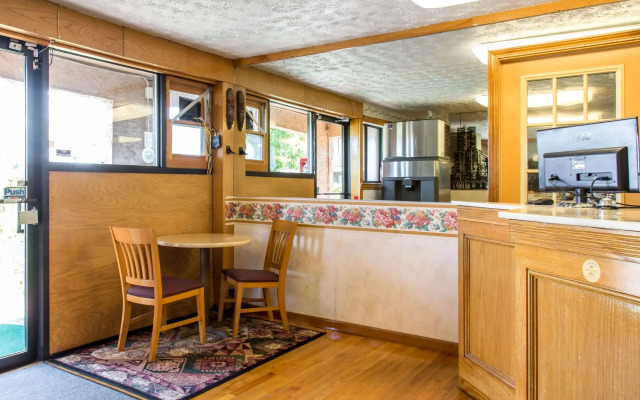 Rodeway Inn & Suites Branford - Guilford