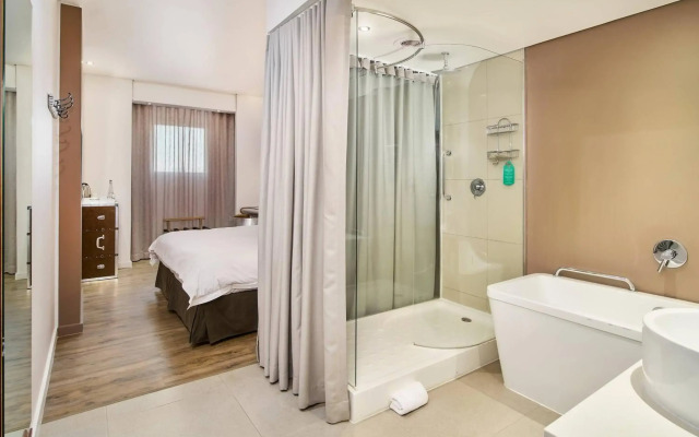 Protea Hotel by Marriott O.R. Tambo Airport