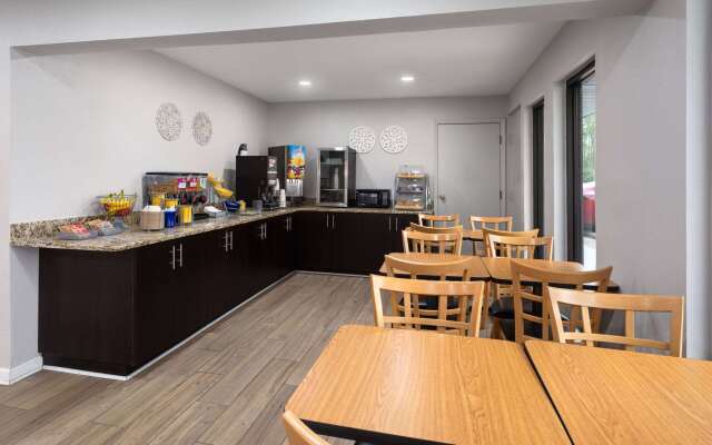 Days Inn by Wyndham Douglasville-Atlanta-Fairburn Road