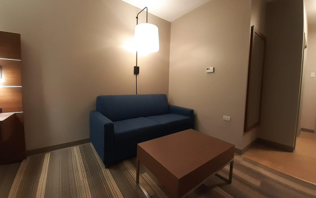 Holiday Inn Express Hotel & Suites Trincity Trinidad Airport by IHG