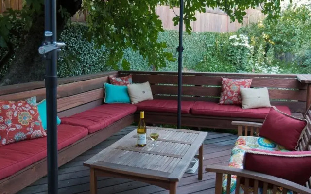 The Cooper House Bed & Breakfast Inn