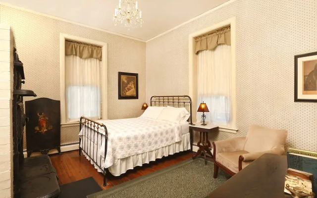 The old Court bed and Breakfast
