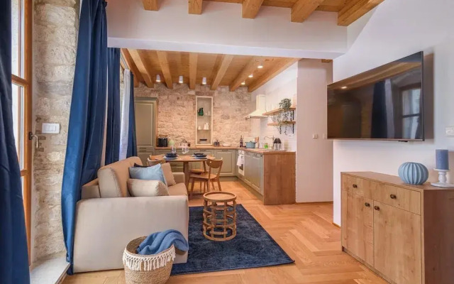 Oleander Center Suites