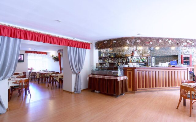 Hotel Avitar