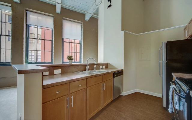 FRONTDESK Sycamore Place Apts Downtown Cincinnati