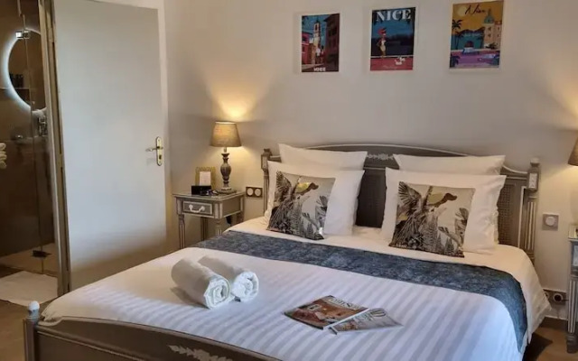 Loup Castel Boutique Hotel B&B