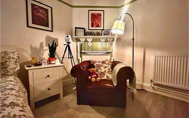 Rest Boutique Golders Green