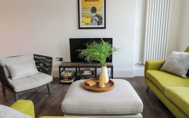 Harbourside Apartment