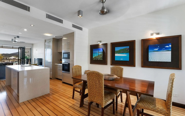 The Boathouse Apartments