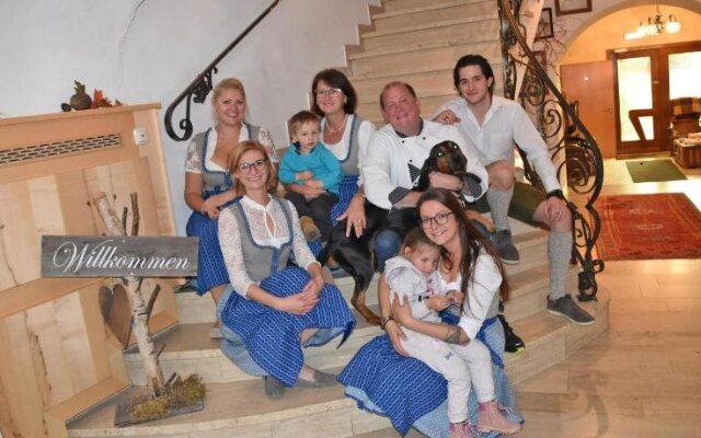 Hotel Pension Kandolf