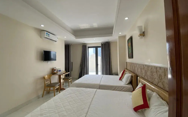 Bien Vang Hotel