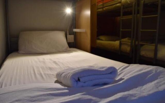 Planet Traveler Hostel