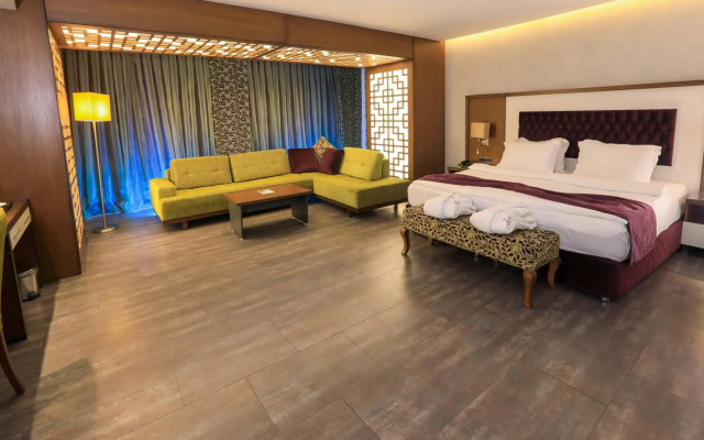 Sirin Park Hotel