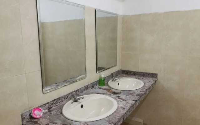 仰光登巴国际连锁客栈(Dengba Hostel Yangon)