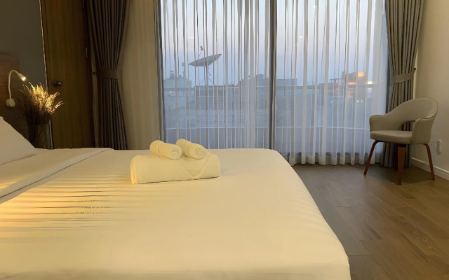 Royal Dragon Boutique Hotel