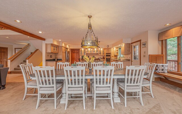 Shelby On The Lake House