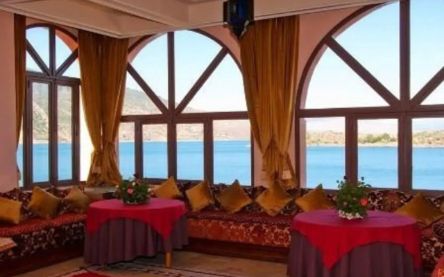 Hotel Chems du Lac