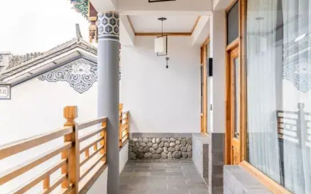 Dali Yueshang Yunjian Maoer Garden Homestay