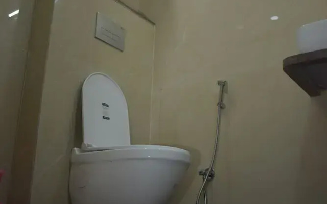 Qotel Hotel Signature BNB-Ashok Vihar