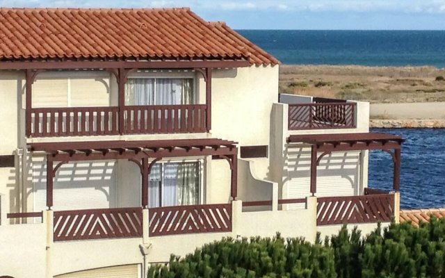 Apartment With 3 Bedrooms in St. Cyprien, With Wonderful sea View, Poo