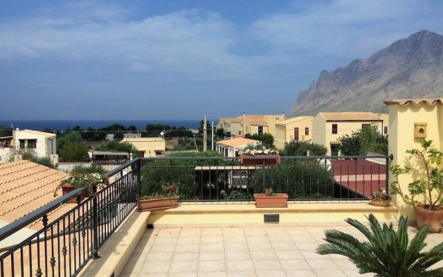 Bouganville Villa Near San Vito Lo Capo