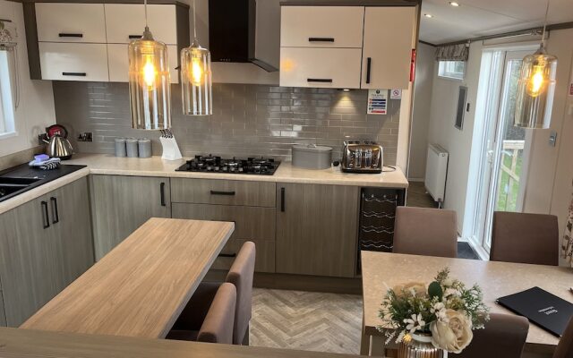 2-bed Lodge Near Garstang and Poulton-le-fylde