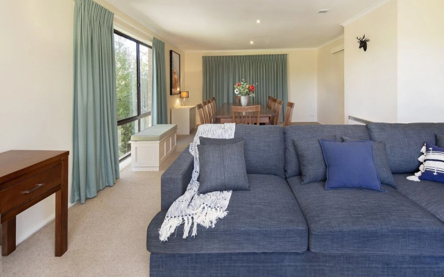 14 Cobbon Crescent Jindabyne