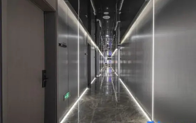 WanYoo Esports Hotel (Nanjing Fuzimiao Metro Station)