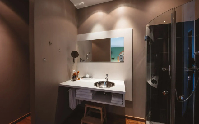 Superbude Altona Paradise